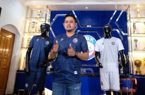 Jersey pabrikan lokal