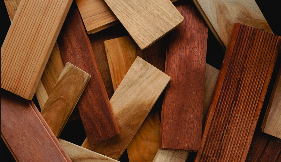 Alat Pengolah Limbah Kayu Bernilai